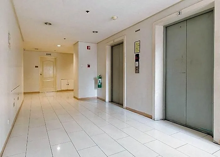Hotel Reddoorz @ Tjmg By Bel Air Soho Makati *